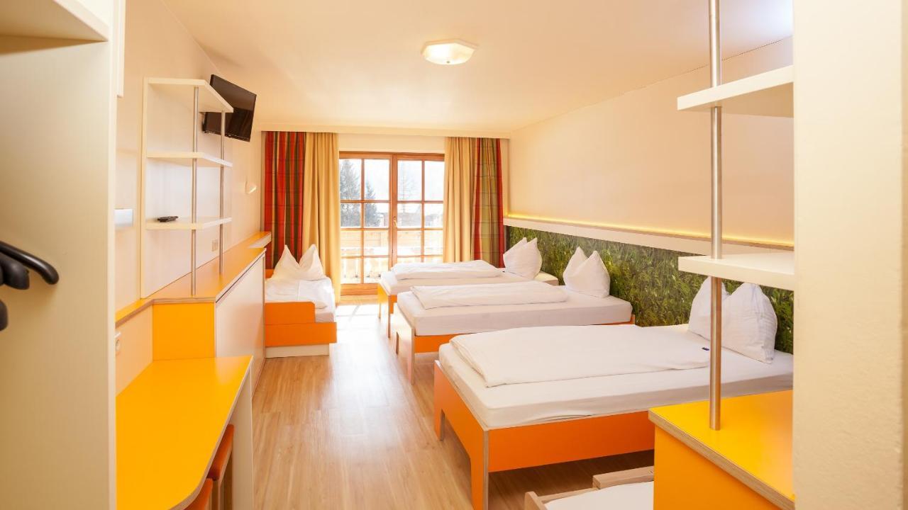 Jugendhotel Notburgahof Piesendorf Exterior photo
